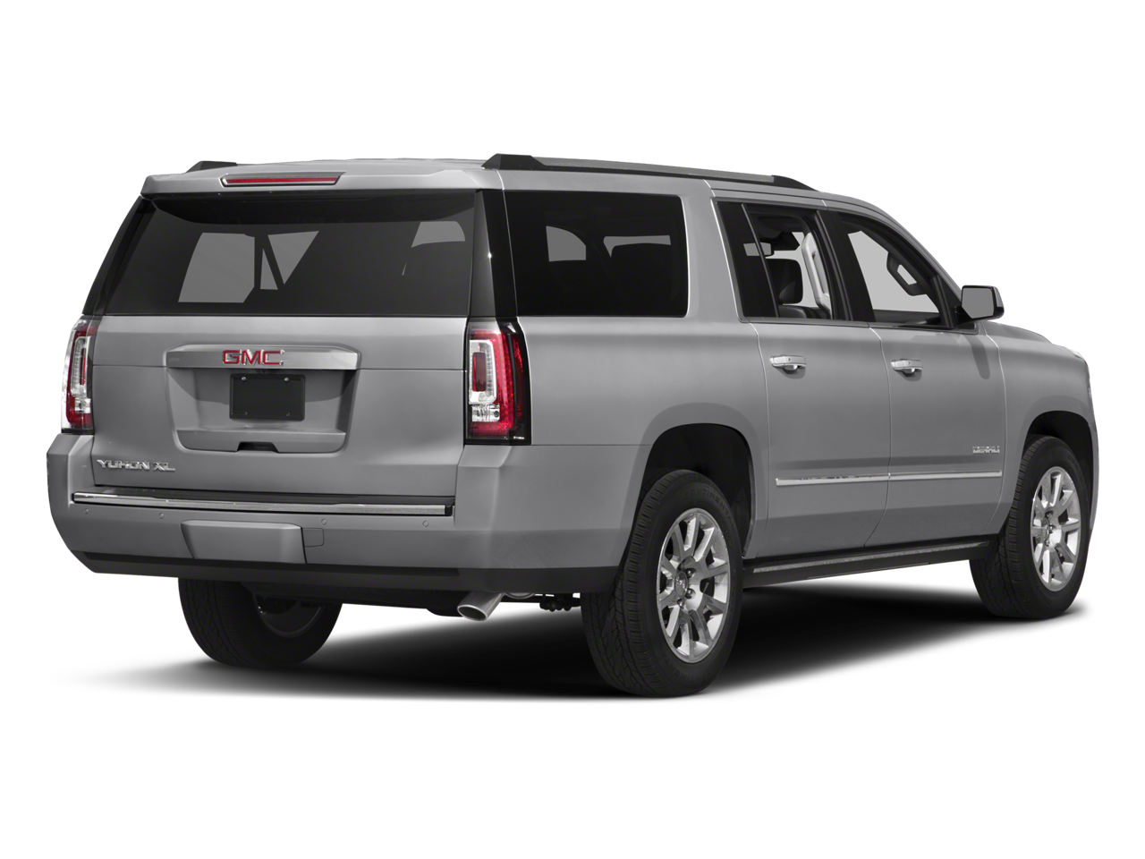 Used 2018 GMC Yukon XL Denali with VIN 1GKS2HKJ7JR176990 for sale in Golden Valley, Minnesota