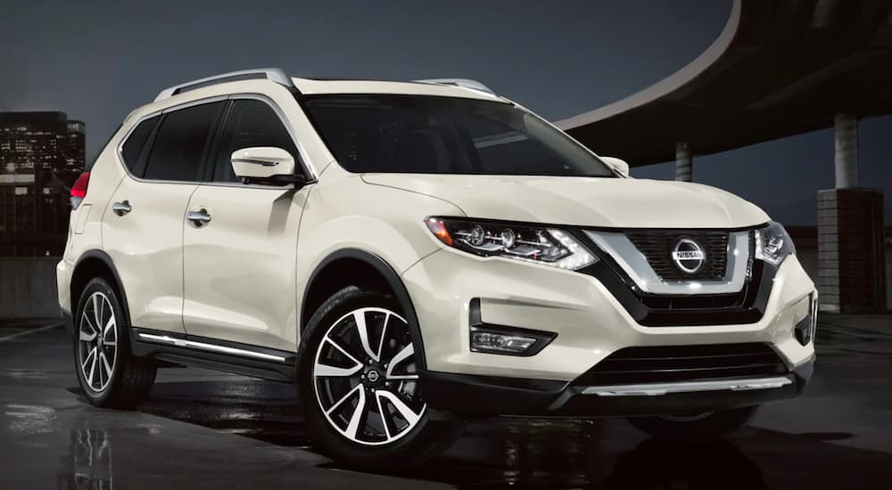 White 2020 Nissan Rogue parked on a parking lot.