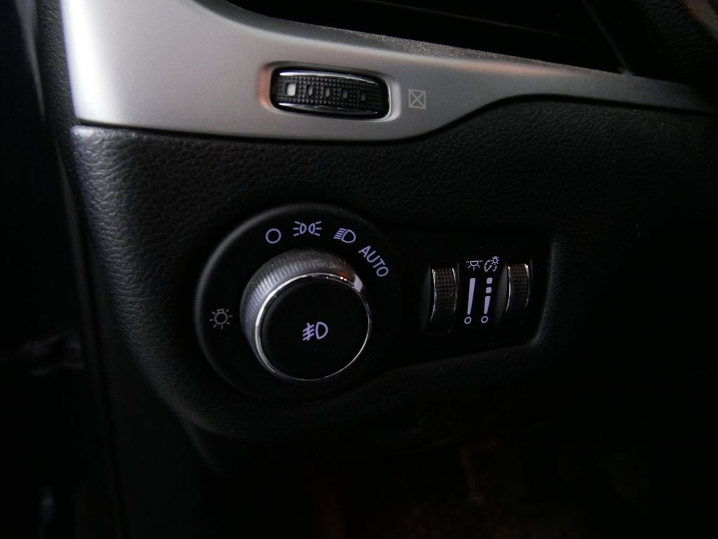 2016 Jeep Cherokee Trailhawk