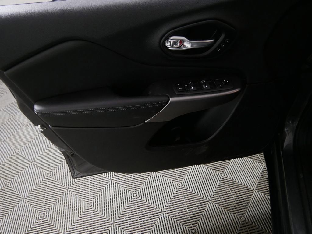 2022 Jeep Cherokee Limited 4x4