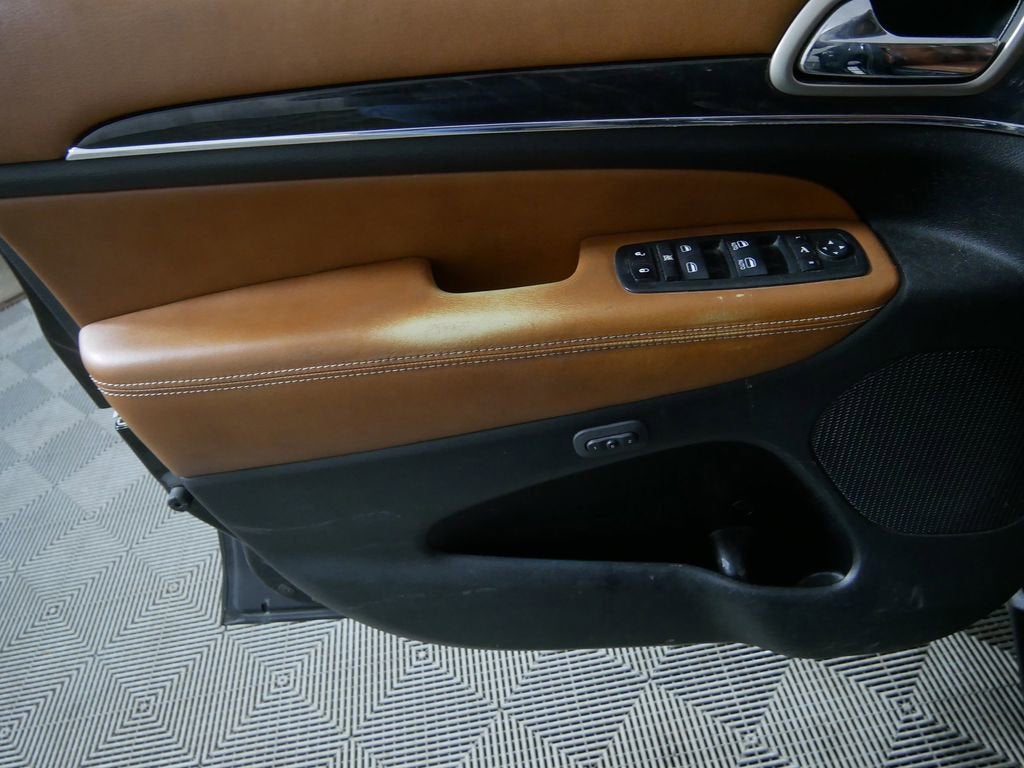 2013 Jeep Grand Cherokee Overland Summit