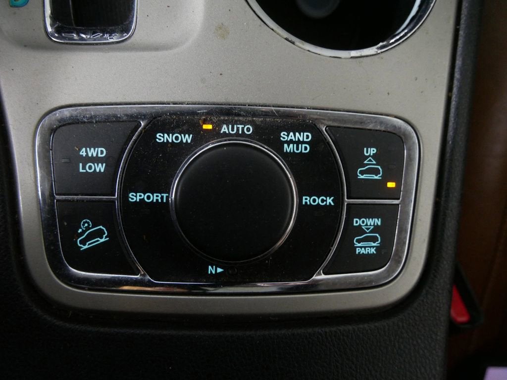 2013 Jeep Grand Cherokee Overland Summit