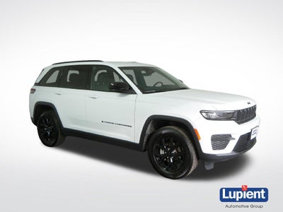 2025 Jeep Grand Cherokee Altitude 4x4