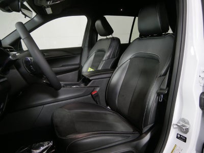 2025 Jeep Grand Cherokee Altitude 4x4