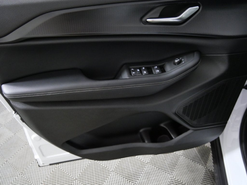2025 Jeep Grand Cherokee Altitude 4x4