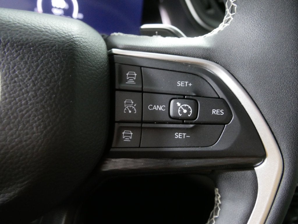 2025 Jeep Grand Cherokee Altitude 4x4