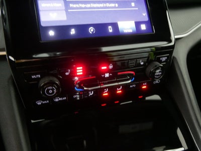 2025 Jeep Grand Cherokee Altitude 4x4