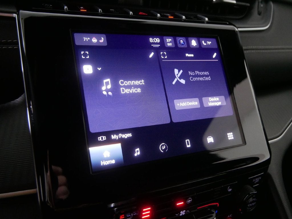 2025 Jeep Grand Cherokee Altitude 4x4