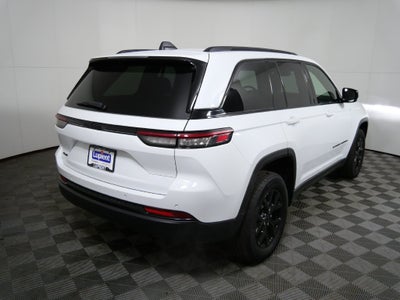 2025 Jeep Grand Cherokee Altitude 4x4