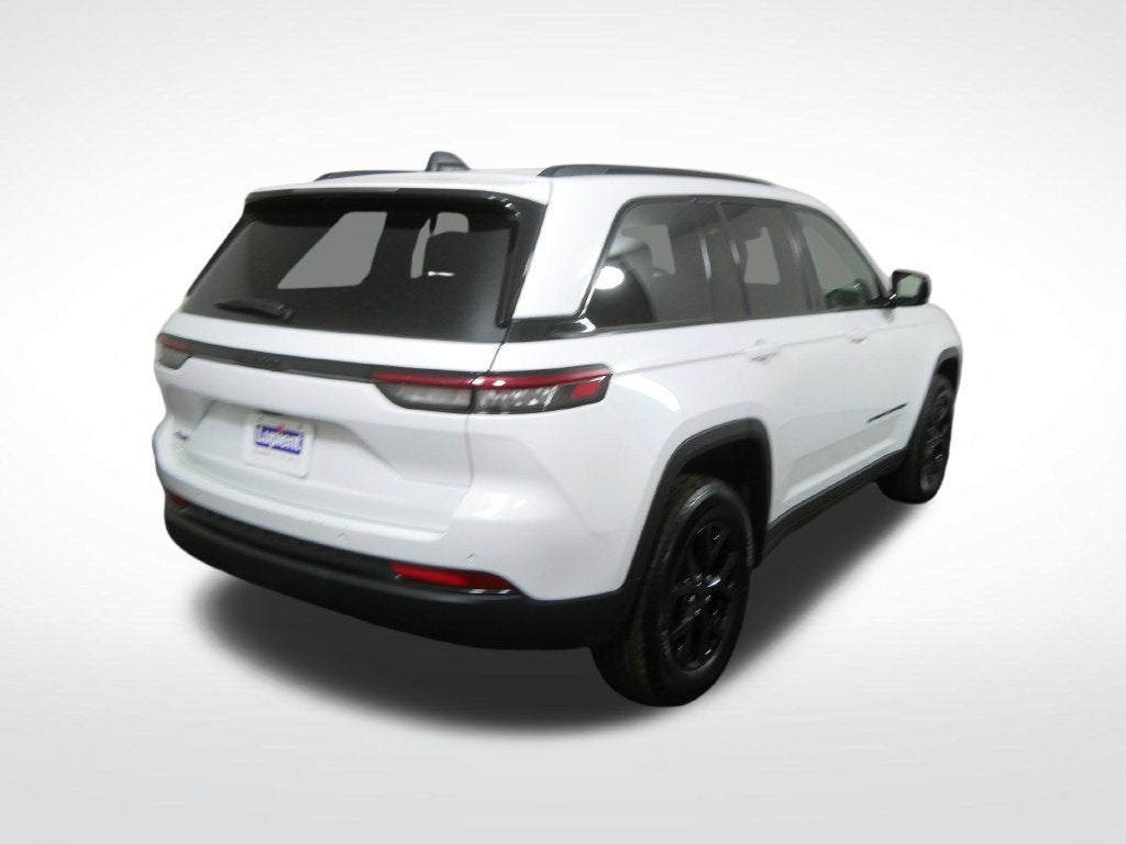 2025 Jeep Grand Cherokee Altitude 4x4