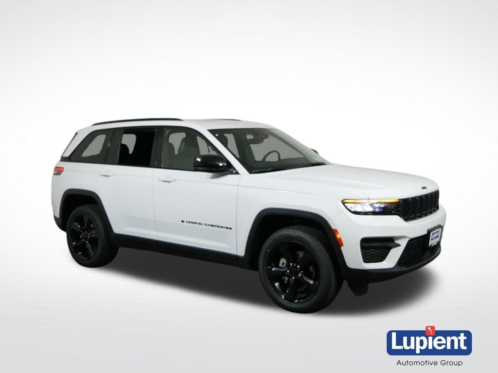 2023 Jeep Grand Cherokee Altitude 4x4