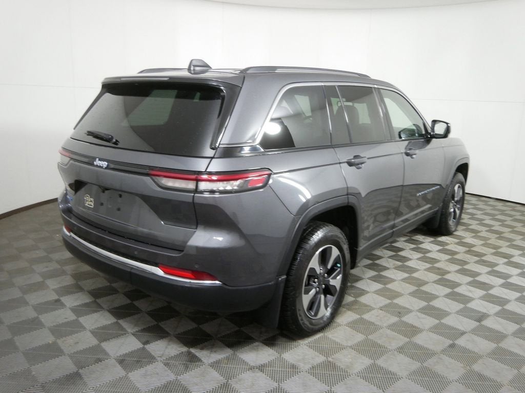 2022 Jeep Grand Cherokee 4xe Limited 4x4