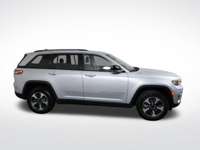 2022 Jeep Grand Cherokee 4xe BASE