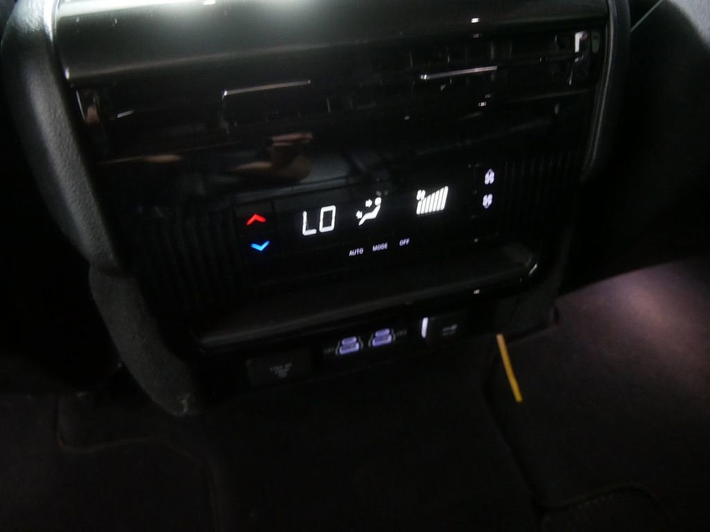 2022 Jeep Wagoneer Series I 4x2