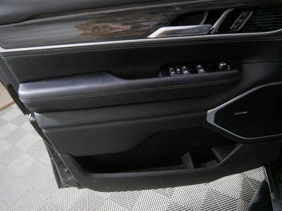 2022 Jeep Wagoneer Series III 4x4