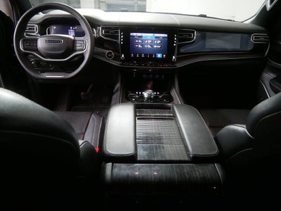 2022 Jeep Wagoneer Series III 4x4