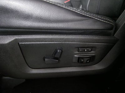 2018 RAM 1500 Laramie Crew Cab 4x4 5'7" Box