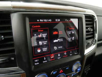 2018 RAM 1500 Laramie Crew Cab 4x4 5'7" Box