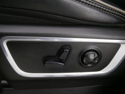 2020 RAM 1500 Laramie Quad Cab 4x4 6'4" Box