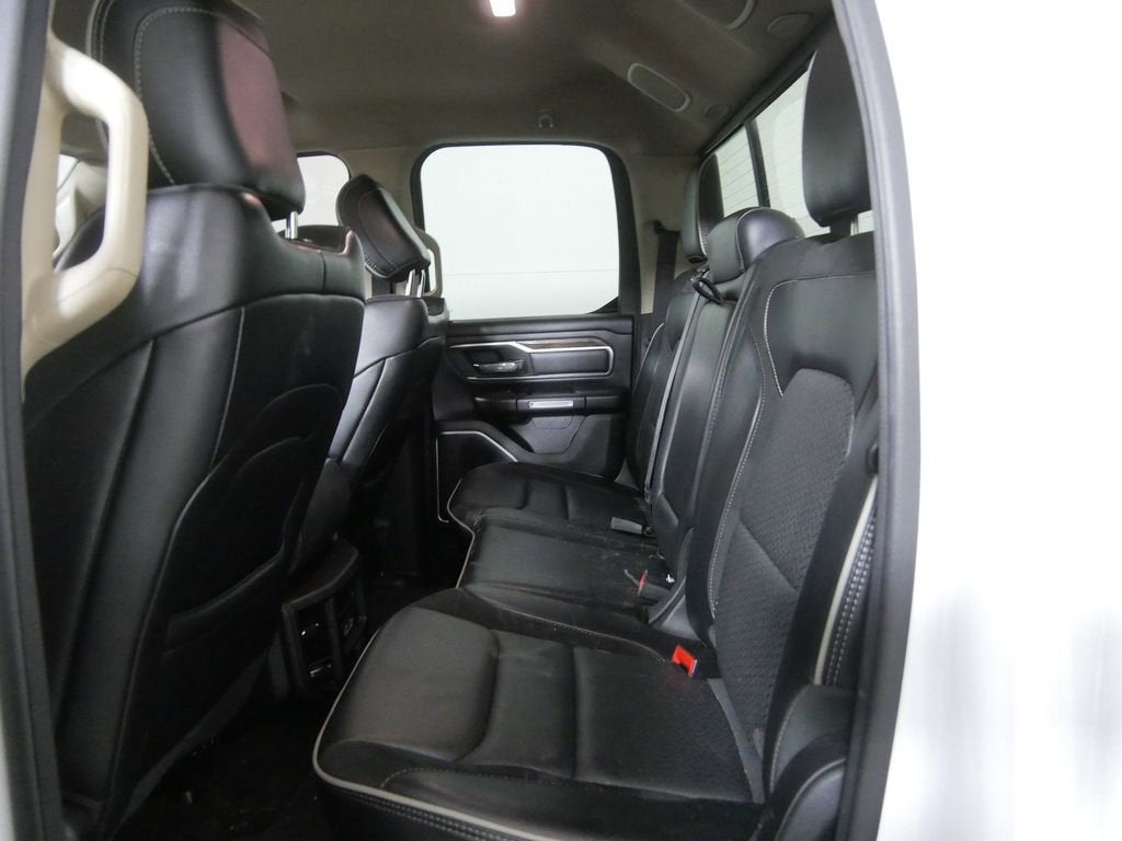 2020 RAM 1500 Laramie Quad Cab 4x4 6'4" Box