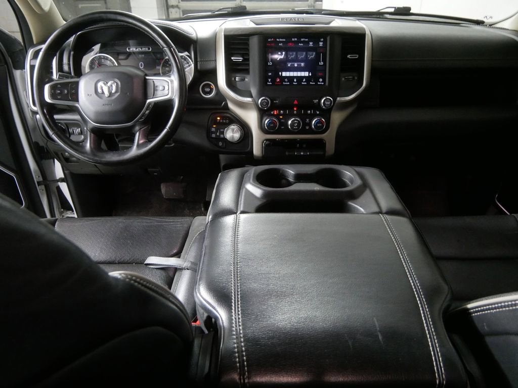 2020 RAM 1500 Laramie Quad Cab 4x4 6'4" Box