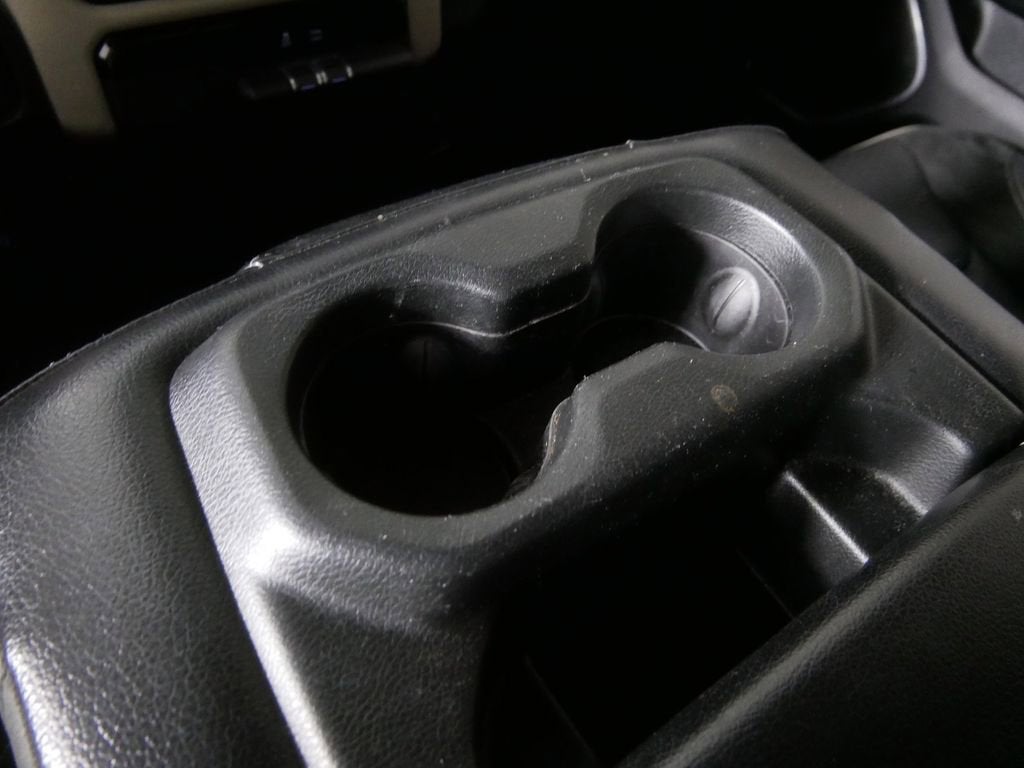 2020 RAM 1500 Laramie Quad Cab 4x4 6'4" Box