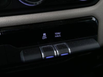 2020 RAM 1500 Laramie Quad Cab 4x4 6'4" Box