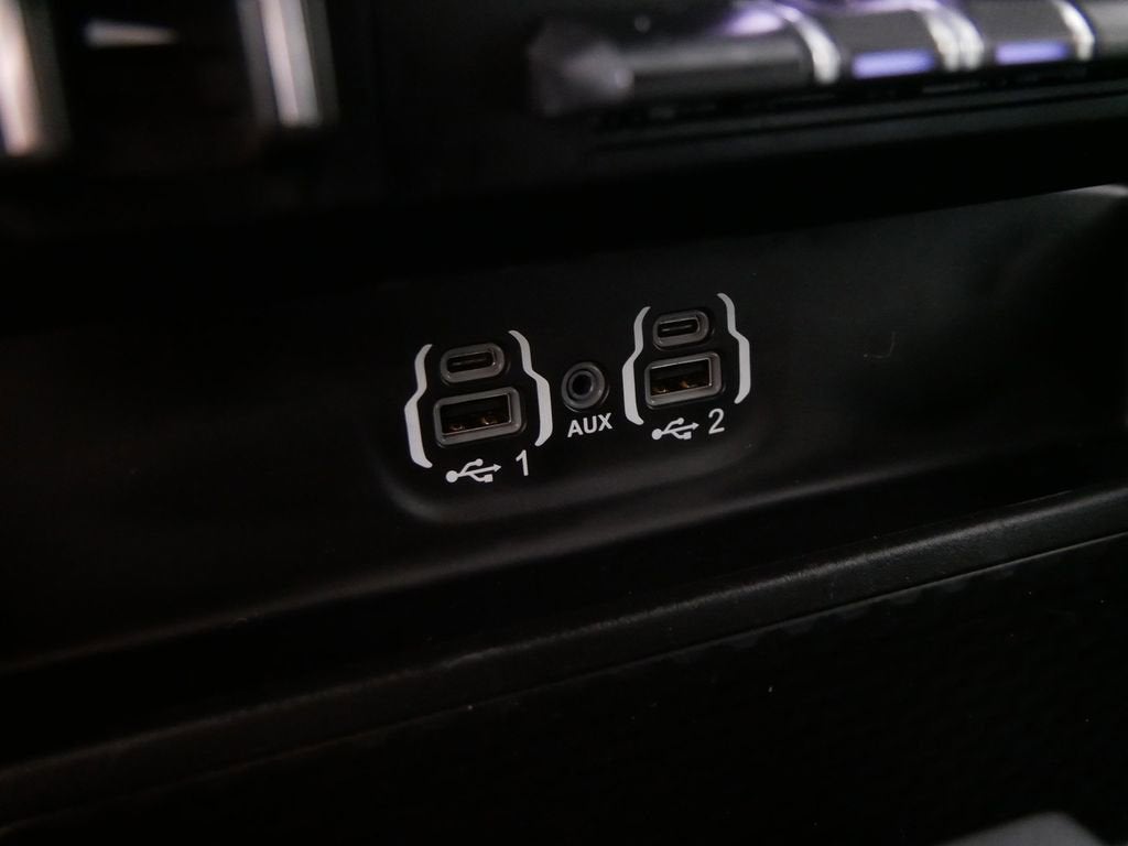 2023 RAM 1500 Big Horn Crew Cab 4x4 5'7" Box