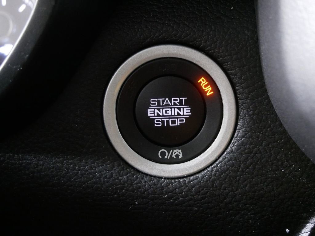 2024 RAM 1500 Laramie Crew Cab 4x4 6'4" Box