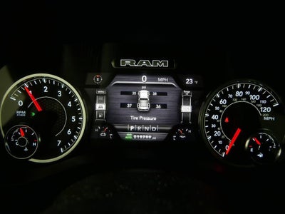 2024 RAM 1500 Laramie Crew Cab 4x4 6'4" Box