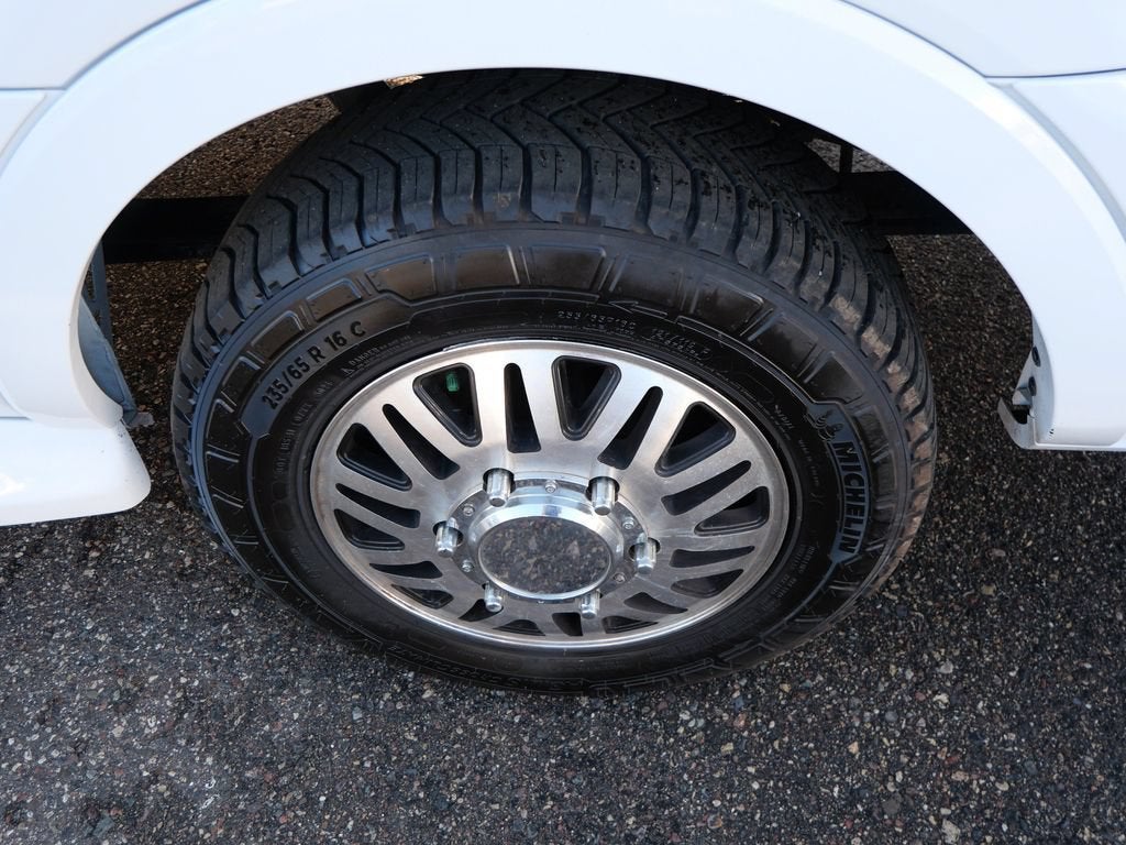 2021 Ford Transit-350 furgoneta de pasajeros XLT