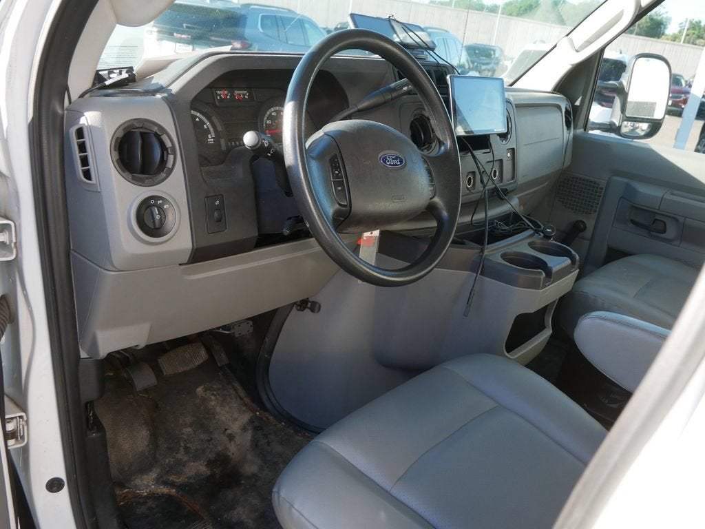 2018 Ford E-Series Cutaway CUTWY