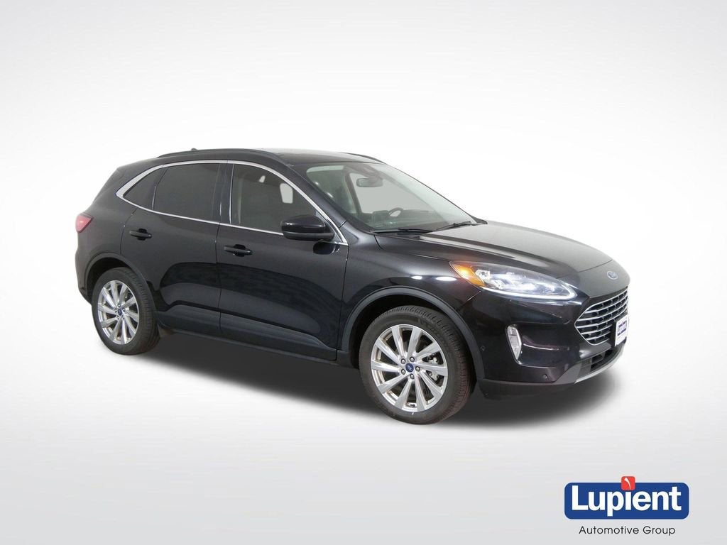 2021 Ford Escape Titanium AWD's photo