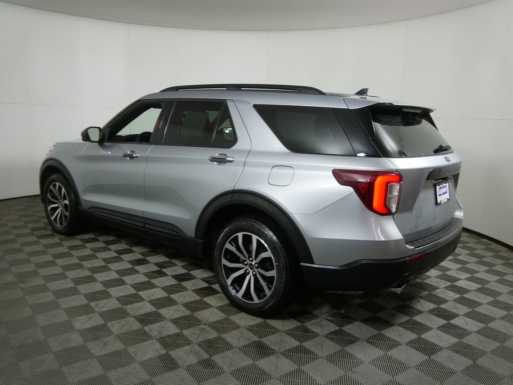 2023 Ford Explorer ST-Line