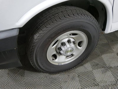 2023 Chevrolet Express Passenger 3500 1LS
