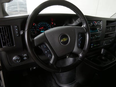 2023 Chevrolet Express Passenger 3500 1LS