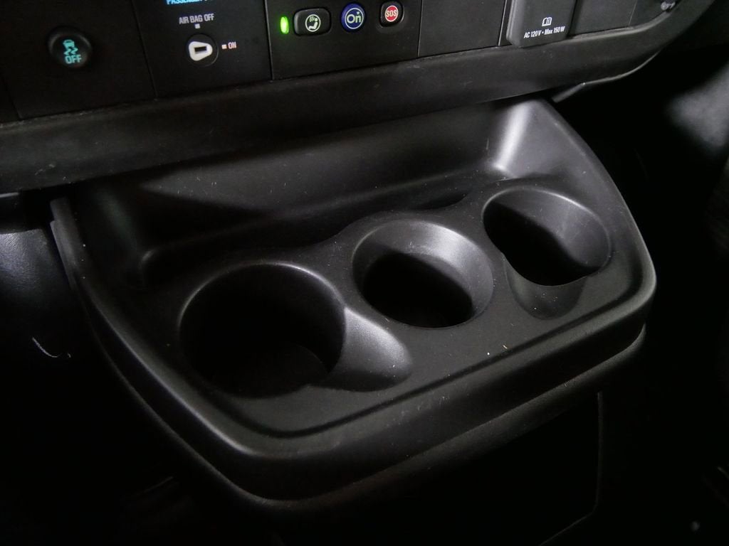 2023 Chevrolet Express Passenger 3500 1LS