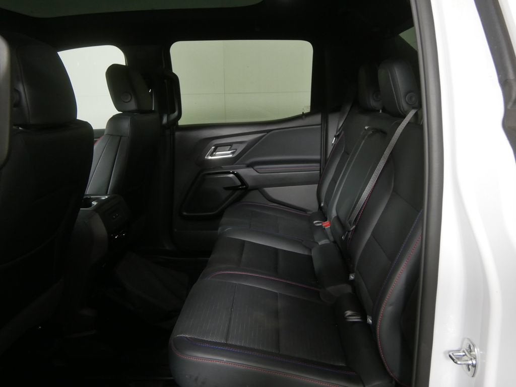 2025 Chevrolet Silverado EV RST - Max Range
