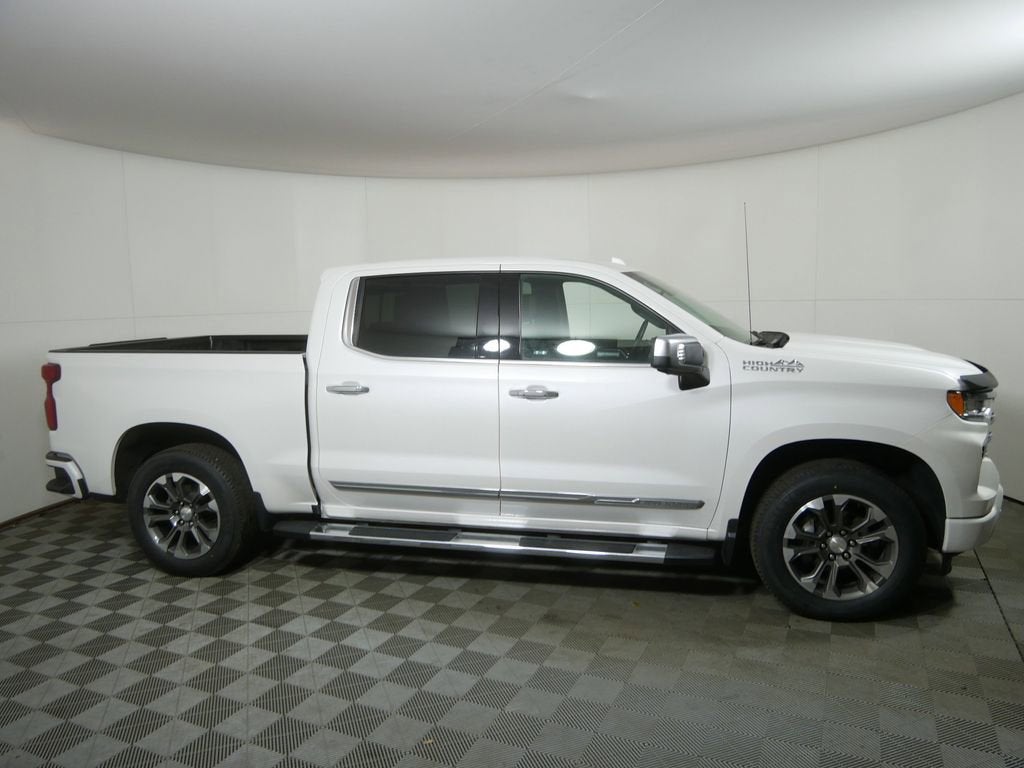 Used 2023 Chevrolet Silverado 1500 High Country with VIN 1GCUDJED1PZ324149 for sale in Golden Valley, Minnesota