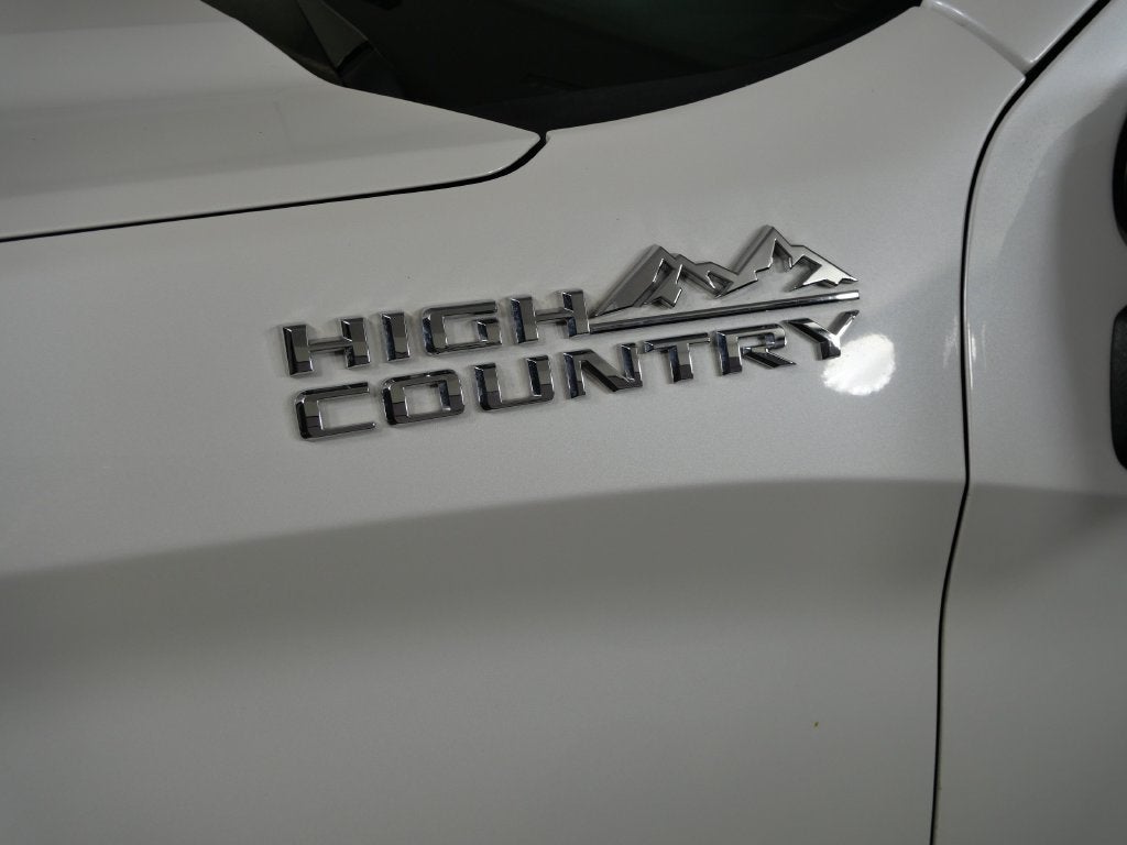 2022 Chevrolet Silverado 1500 High Country