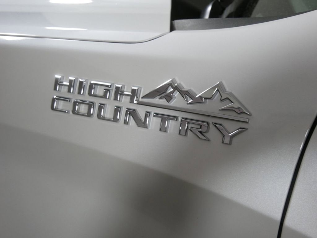 2022 Chevrolet Silverado 1500 High Country