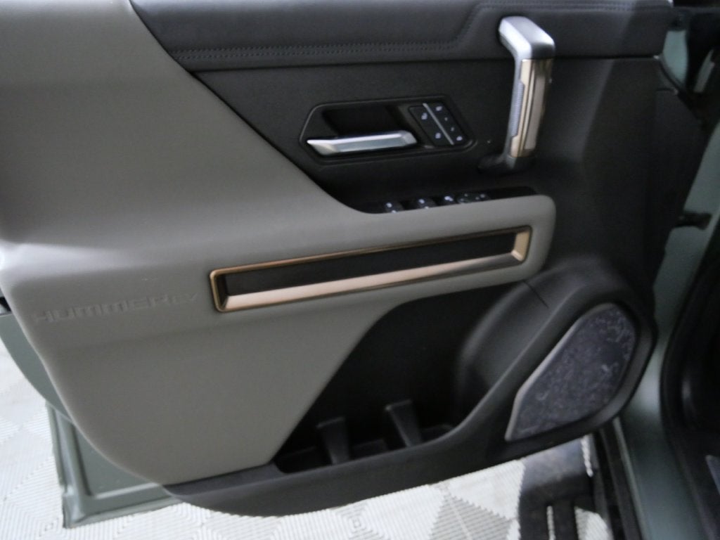 2024 GMC HUMMER EV SUV 3X