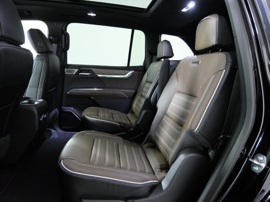 2027 GMC Acadia Denali Ultimate