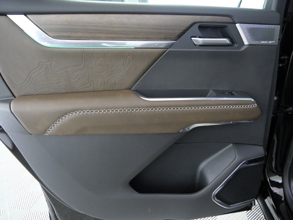 2027 GMC Acadia Denali Ultimate