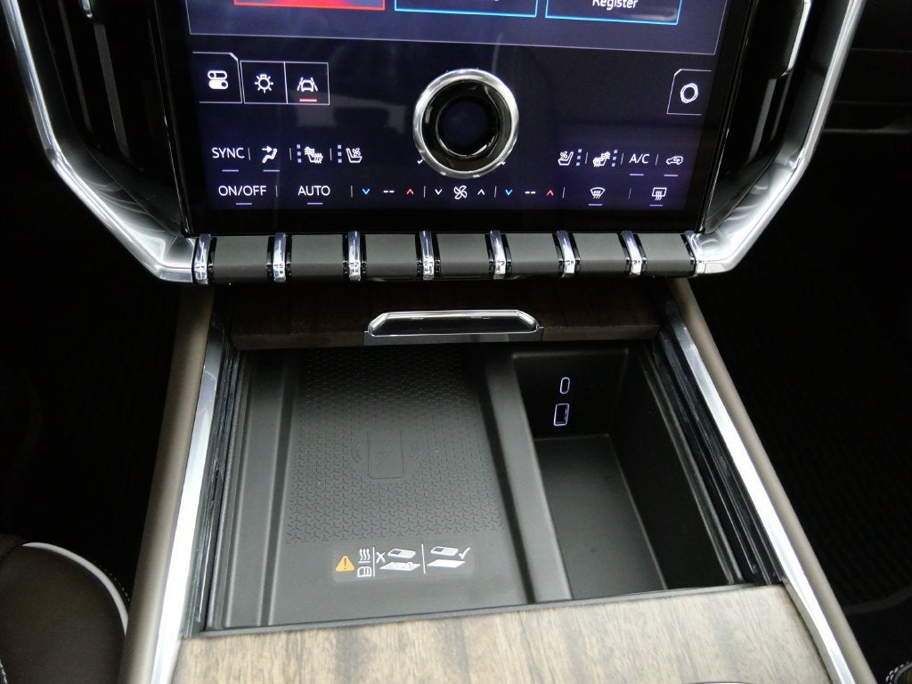 2027 GMC Acadia Denali Ultimate