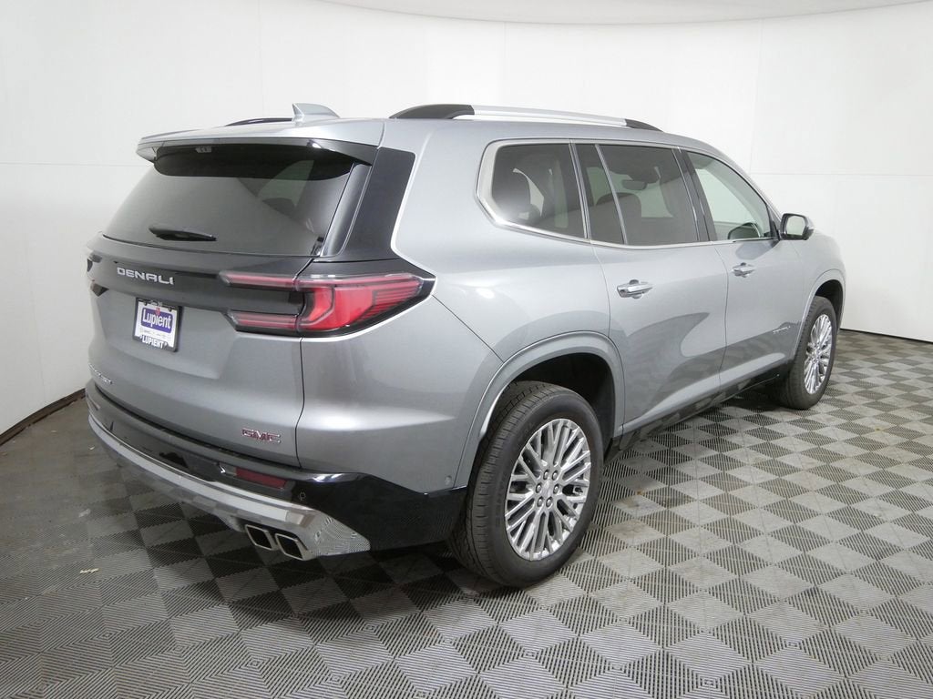 2024 GMC Acadia Denali