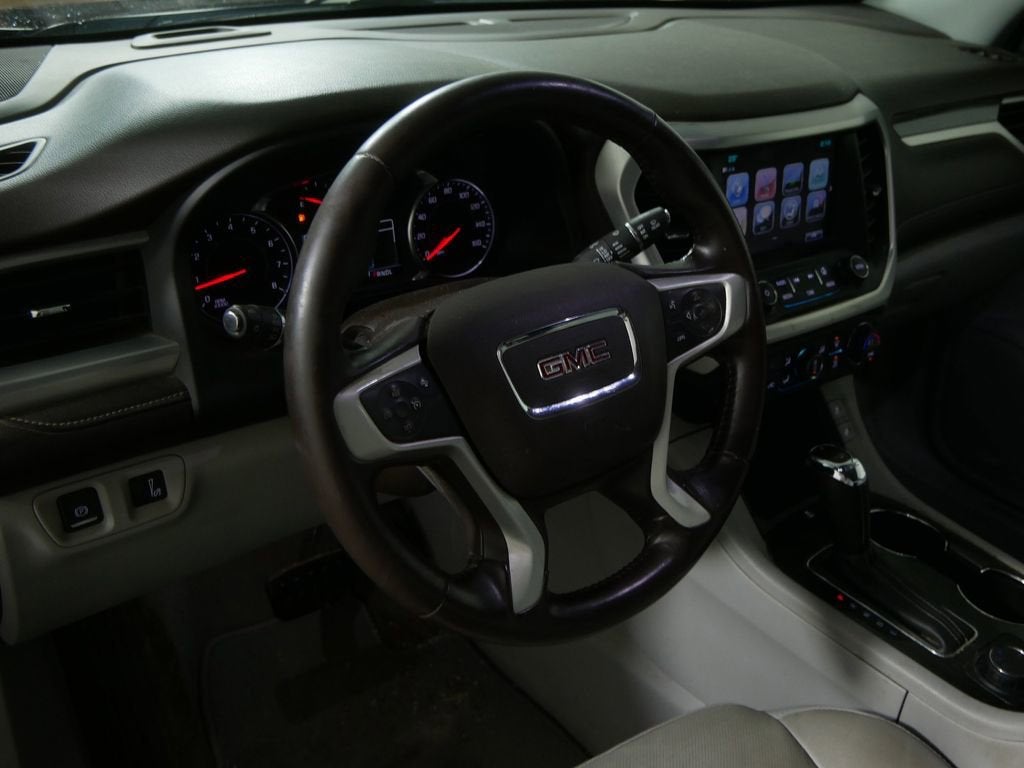 2018 GMC Acadia SLT