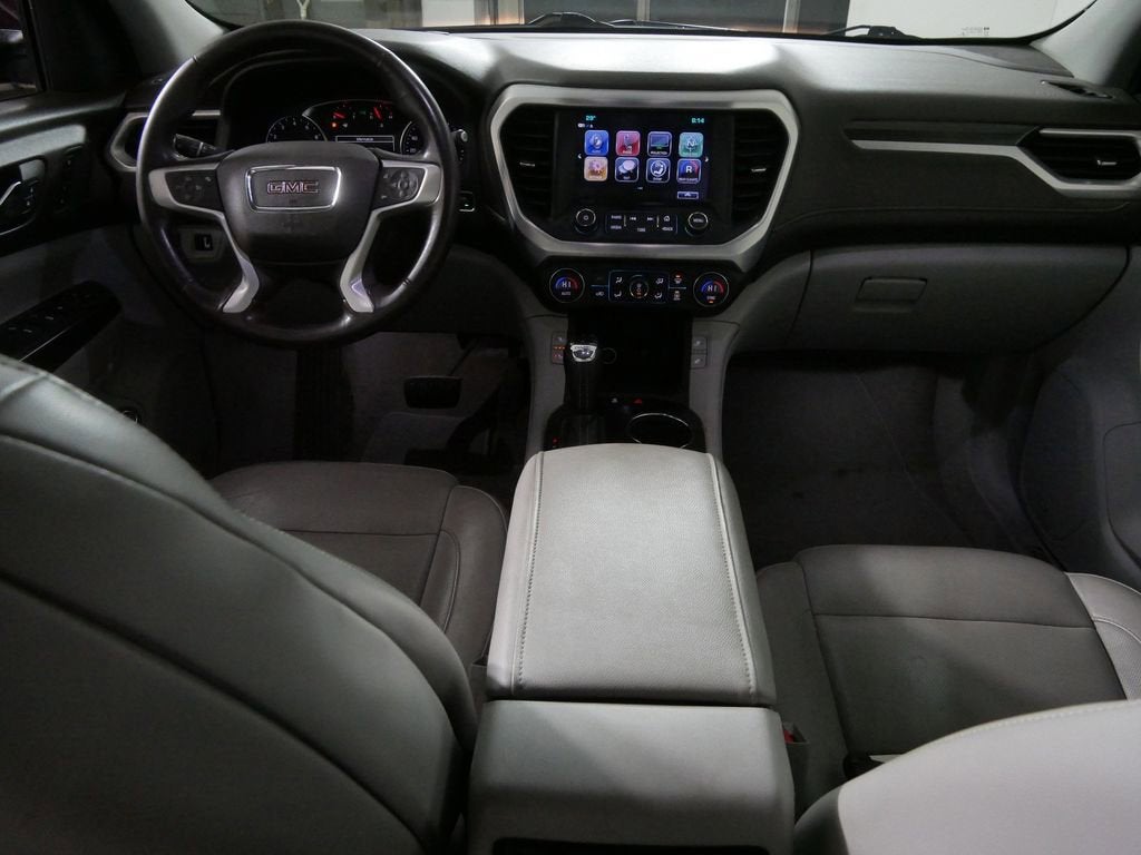 2018 GMC Acadia SLT