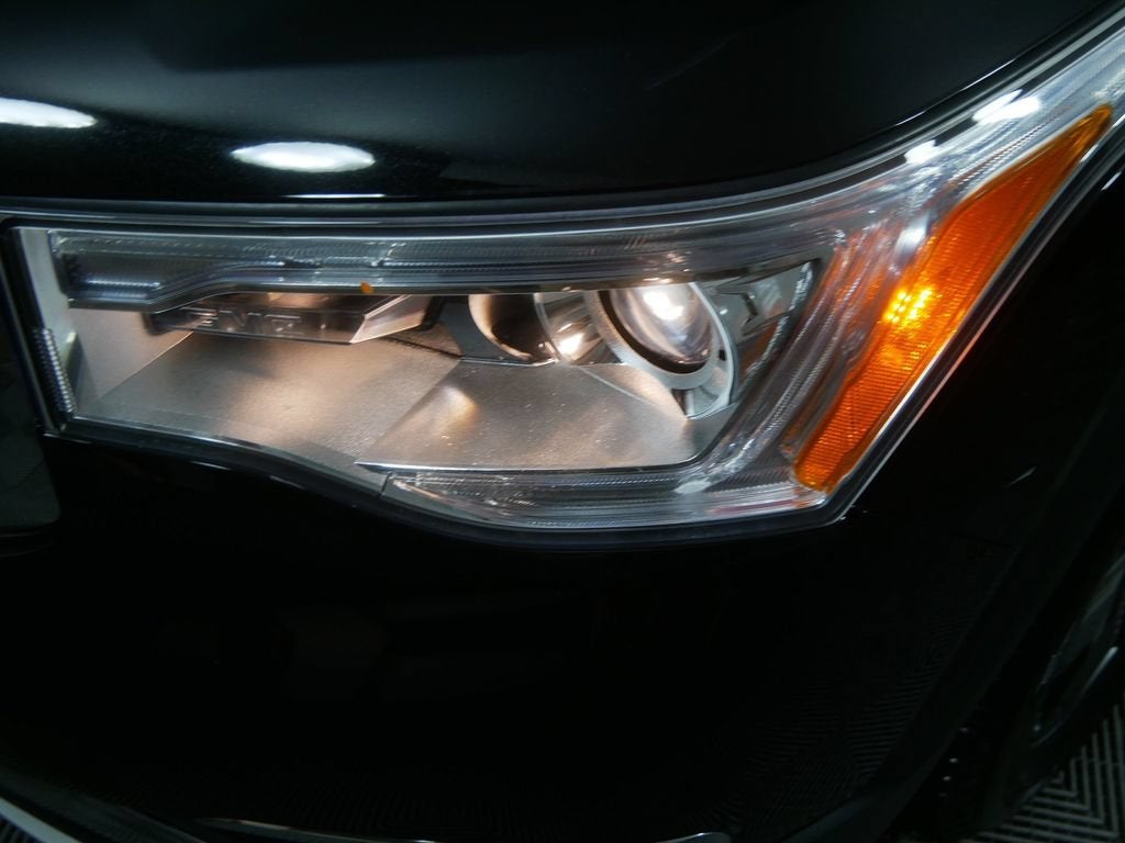 2017 GMC Acadia SLT