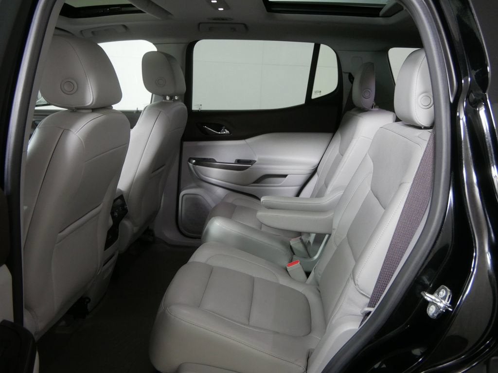 2017 GMC Acadia SLT